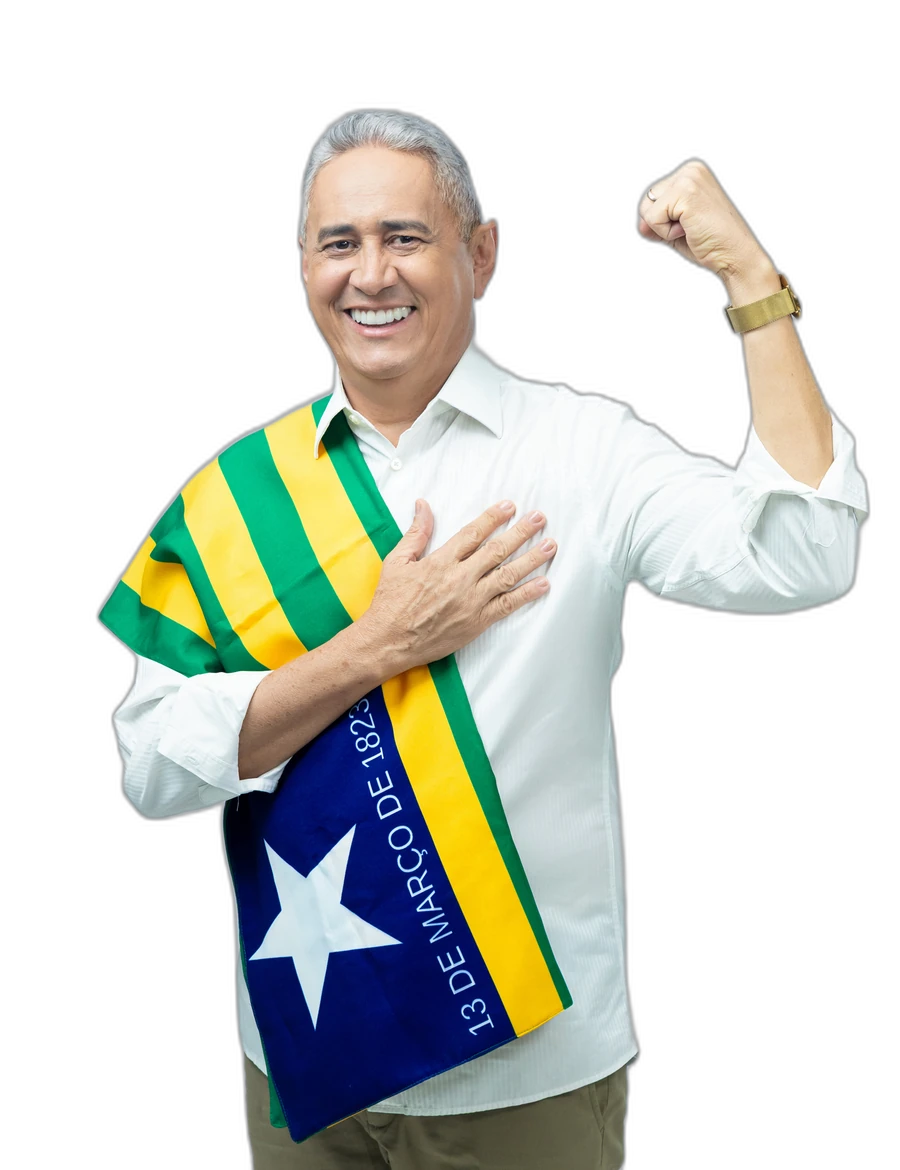 Irmão Zé Luís com a bandeira do Piauí